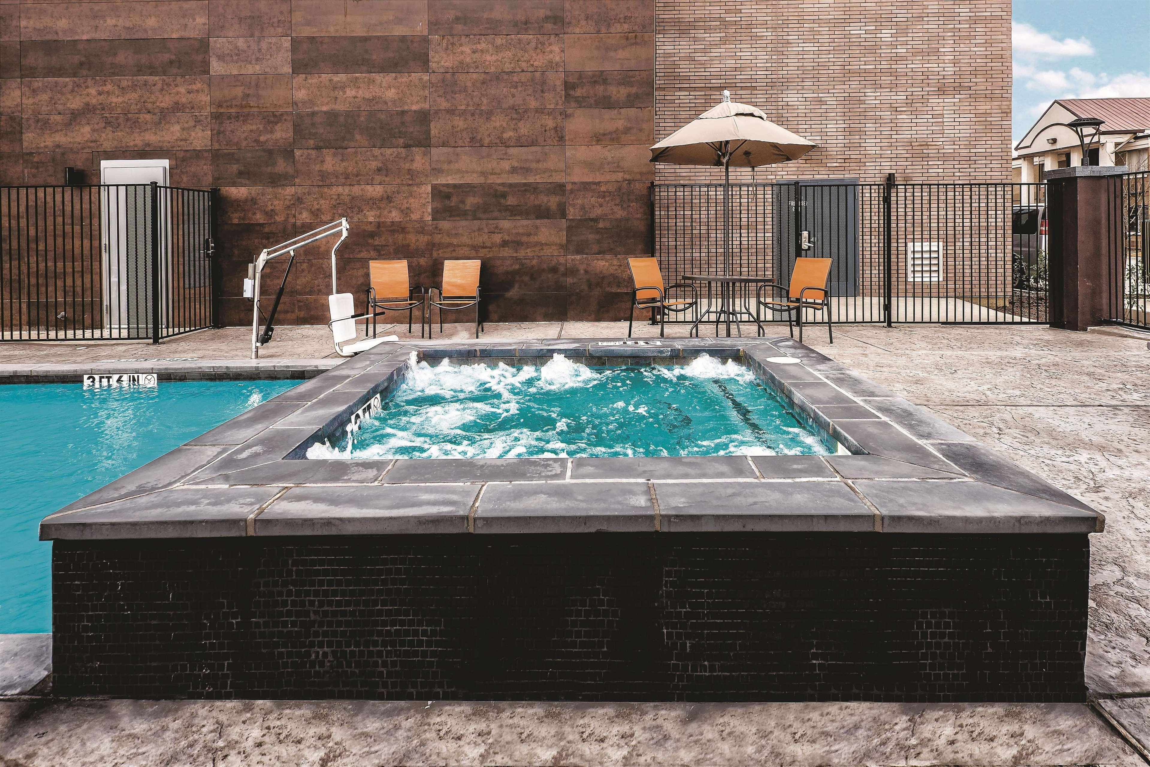 La Quinta By Wyndham Dallas Grand Prairie North Exterior foto
